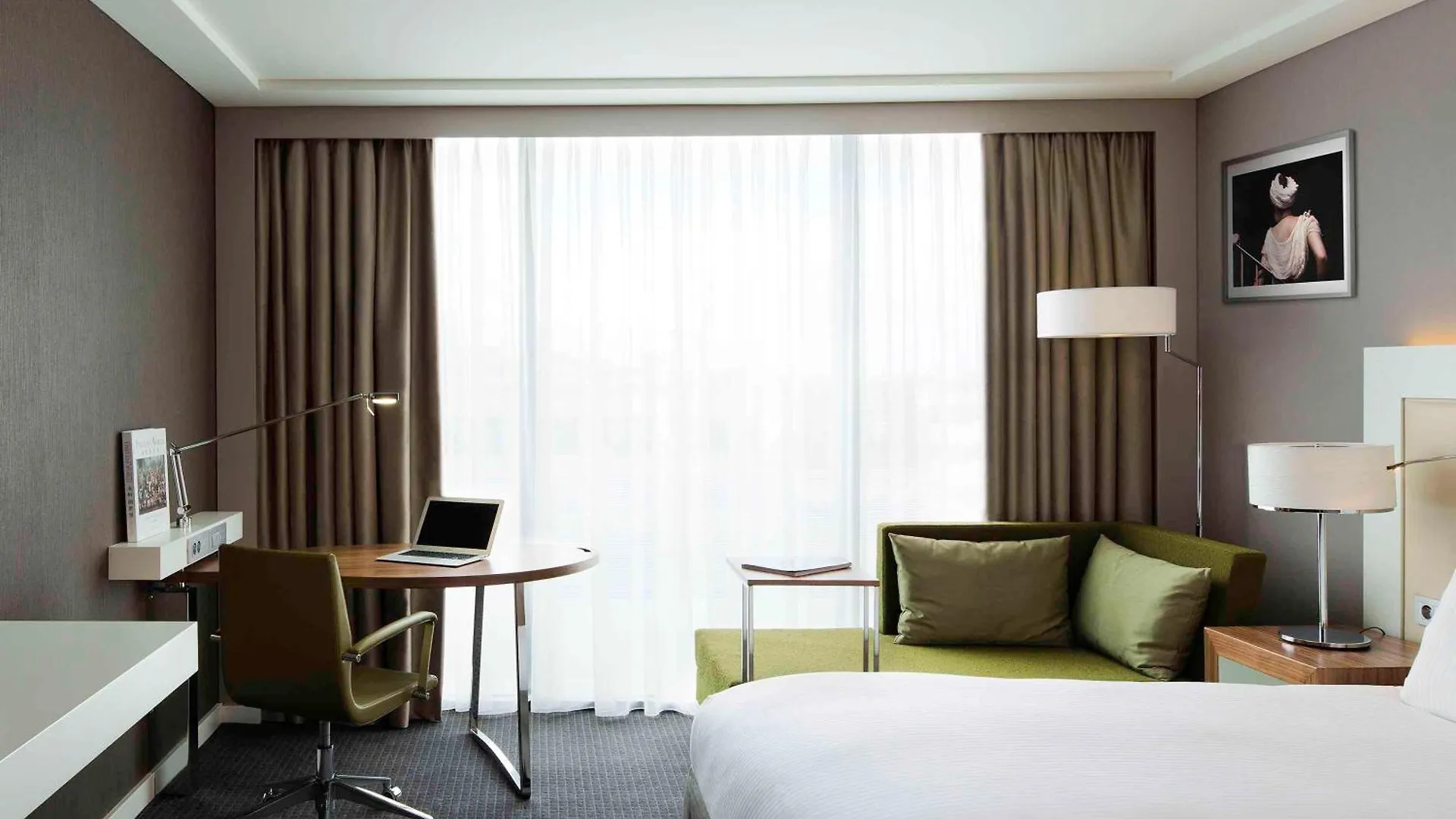 Pullman Centre - Bercy 4* Parijs